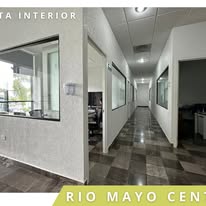 Pasillos interiores de oficinas